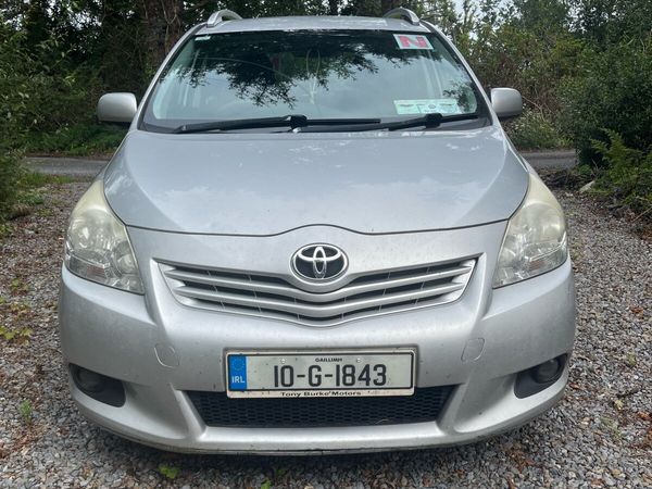 Toyota Verso MPV, Diesel, 2010, Silver