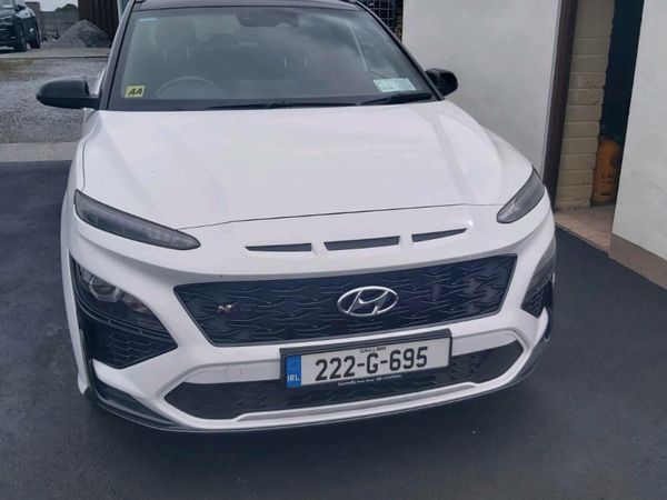 Hyundai KONA MPV, Petrol, 2022, White