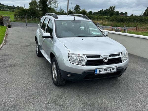 Dacia Duster SUV, Diesel, 2014, Silver