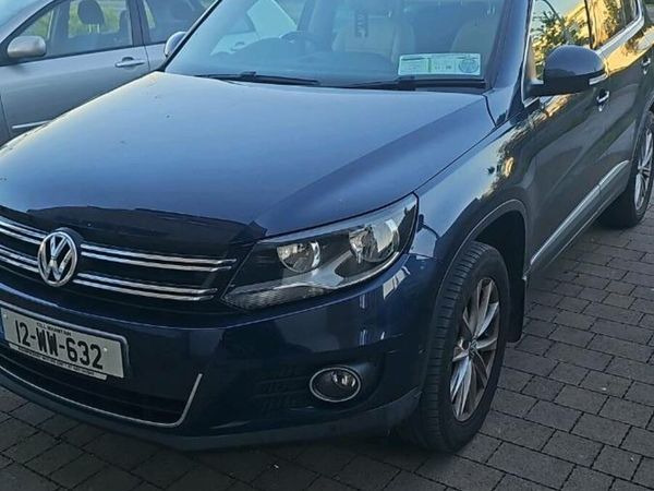 Volkswagen Tiguan SUV, Diesel, 2012, Blue