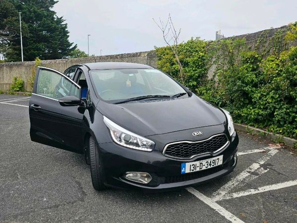 Kia Ceed Hatchback, Diesel, 2013, Black
