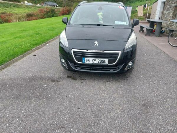 Peugeot 5008 MPV, Diesel, 2015, Black
