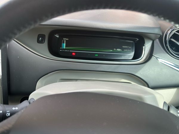 Renault Zoe Hatchback, Electric, 2015, Black