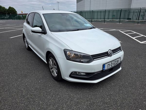 Volkswagen Polo Hatchback, Petrol, 2017, White