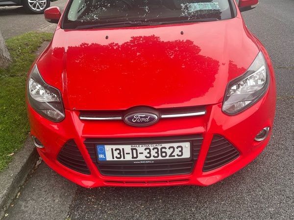Ford Focus Hatchback, Diesel, 2013, Red