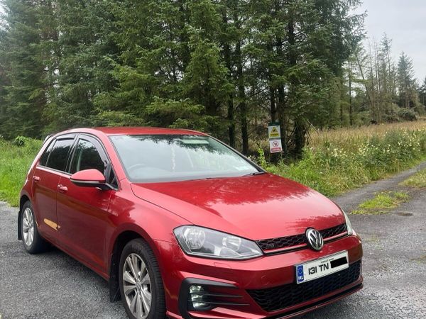 Volkswagen Golf Hatchback, Diesel, 2013, Red