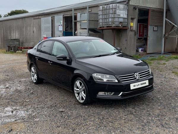 Volkswagen Passat Saloon, Diesel, 2012, Black