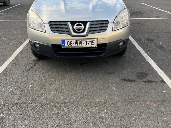 Nissan Qashqai Hatchback, Petrol, 2008, Silver