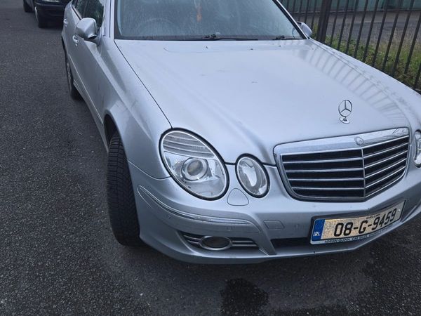 Mercedes-Benz E-Class Saloon, Diesel, 2008, Silver