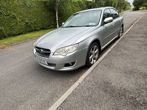 Subaru Legacy Saloon, Petrol, 2007, Silver