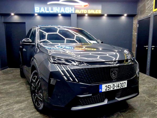 Peugeot 3008 MPV, Petrol, 2025, Grey