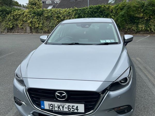 Mazda Mazda3 Saloon, Diesel, 2019, Grey