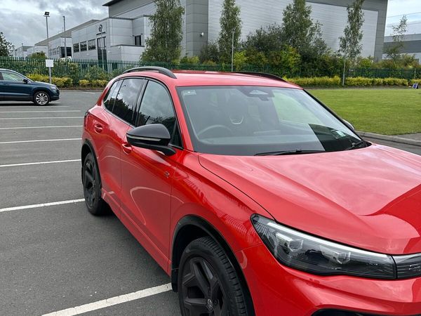 Volkswagen Tiguan SUV, Diesel, 2024, Red