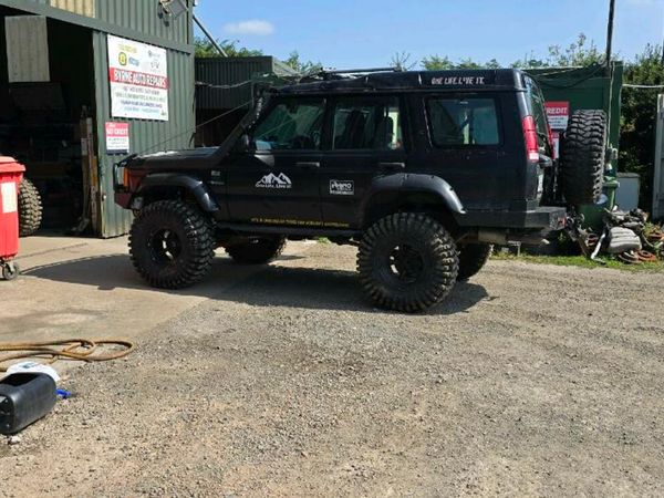 Land Rover Discovery SUV, Diesel, 2001, Black