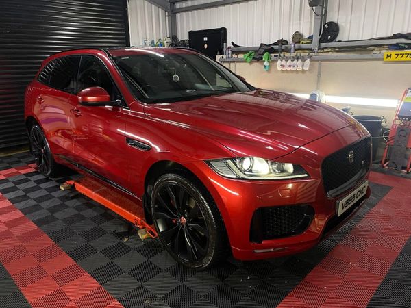 Jaguar F-Pace SUV, Diesel, 2017, Red