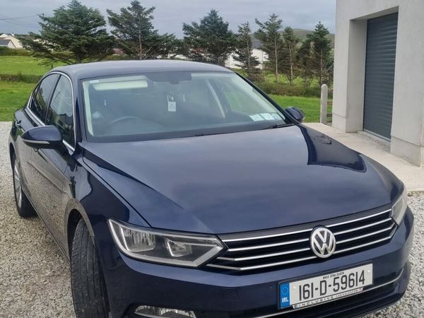Volkswagen Passat Saloon, Diesel, 2016, Blue