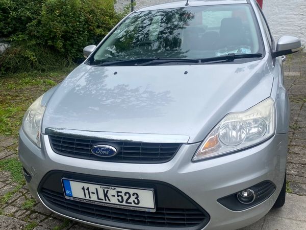 Ford Focus Saloon, Diesel, 2011, Silver