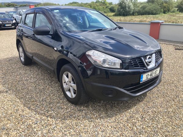 Nissan Qashqai Hatchback, Diesel, 2012, Black