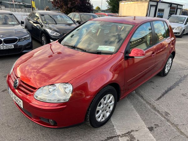 Volkswagen Golf Hatchback, Petrol, 2008, Red