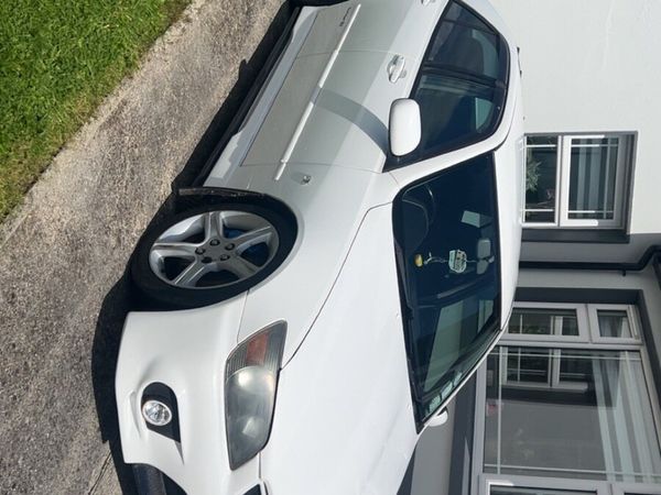 Toyota Altezza Saloon, Petrol, 1998, White