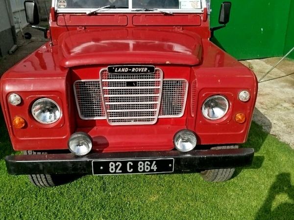Other Other Estate/Jeep, Petrol, 1982, Red