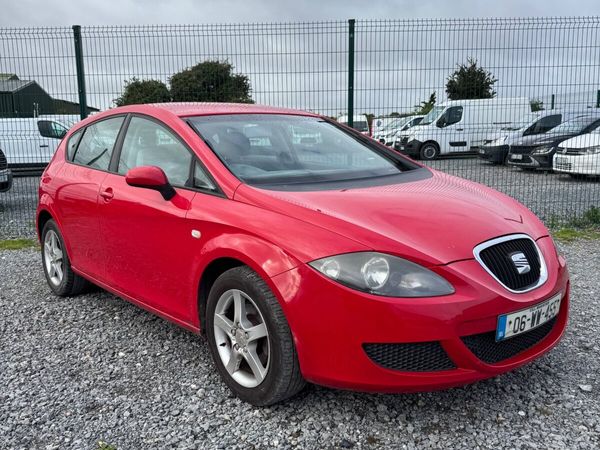 SEAT Leon Hatchback, Petrol, 2006, Red