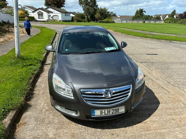Vauxhall Insignia Hatchback, Diesel, 2011, Grey