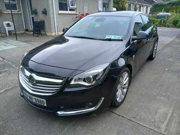Vauxhall Insignia Hatchback, Diesel, 2015, Black