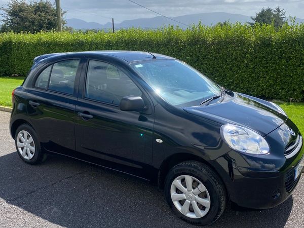 Nissan Micra Hatchback, Petrol, 2011, Black