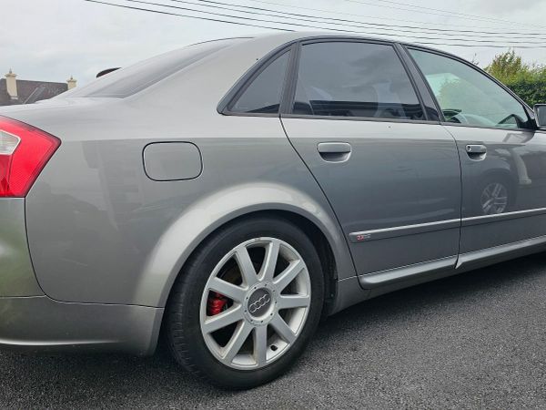 Audi A4 Saloon, Petrol, 2004, Silver