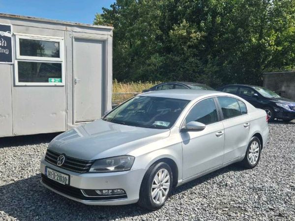 Volkswagen Passat Saloon, Diesel, 2014, Silver