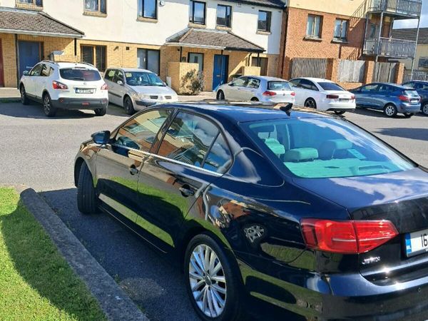 Volkswagen Jetta Saloon, Diesel, 2016, Black
