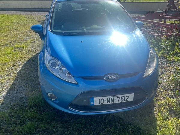 Ford Fiesta Hatchback, Diesel, 2010, Blue