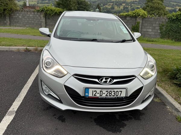 Hyundai i40 Saloon, Diesel, 2012, Silver