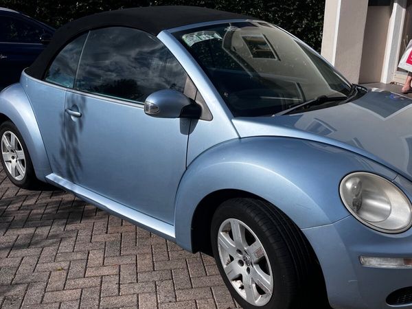 Volkswagen Beetle Convertible, Petrol, 2007, Blue