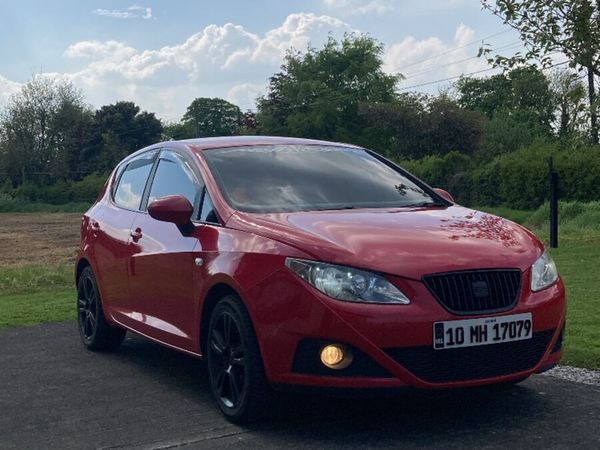 SEAT Ibiza Hatchback, Petrol, 2010, Red
