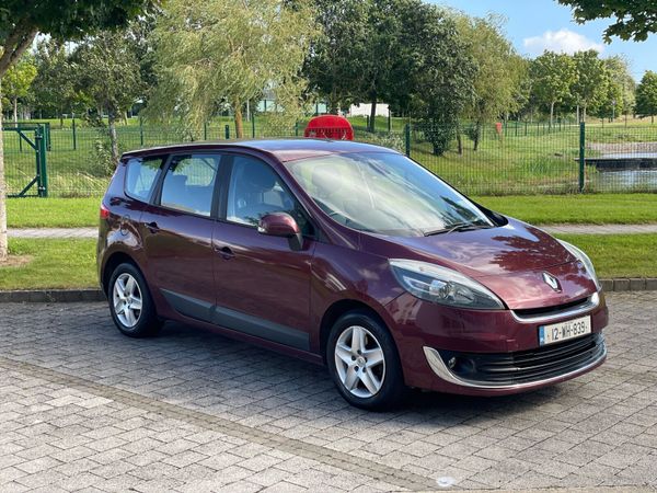 Renault Grand Scenic MPV, Diesel, 2012, Red
