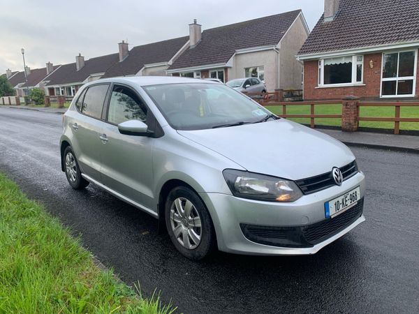 Volkswagen Polo Hatchback, Diesel, 2010, Silver