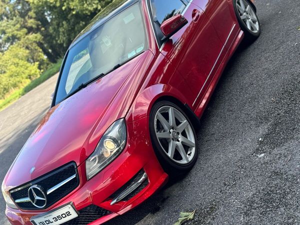 Mercedes-Benz C-Class Saloon, Diesel, 2013, Red
