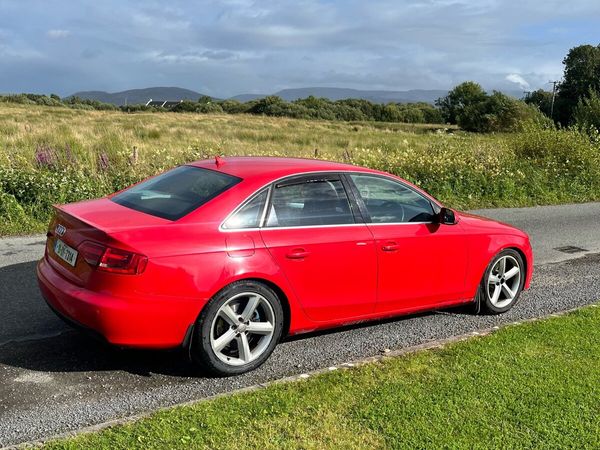 Audi A4 Saloon, Diesel, 2010, Red