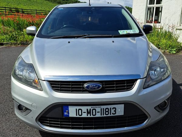 Ford Focus Hatchback, Diesel, 2010, Silver