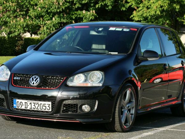 Volkswagen Golf Hatchback, Petrol, 2009, Black