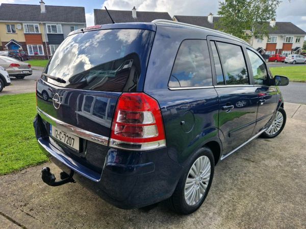 Opel Zafira MPV, Diesel, 2012, Blue