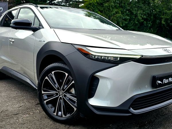 Toyota bZ4X Estate, Electric, 2024, Silver