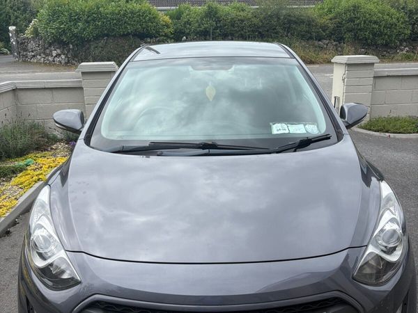 Hyundai i30 Hatchback, Diesel, 2016, Grey