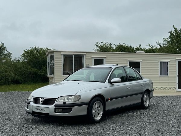 Vauxhall Omega Saloon, Petrol, 1999, Silver
