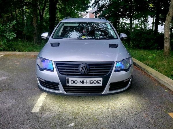 Volkswagen Passat Estate, Diesel, 2008, Silver