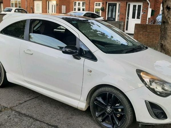 Vauxhall Corsa Hatchback, Petrol, 2013, White