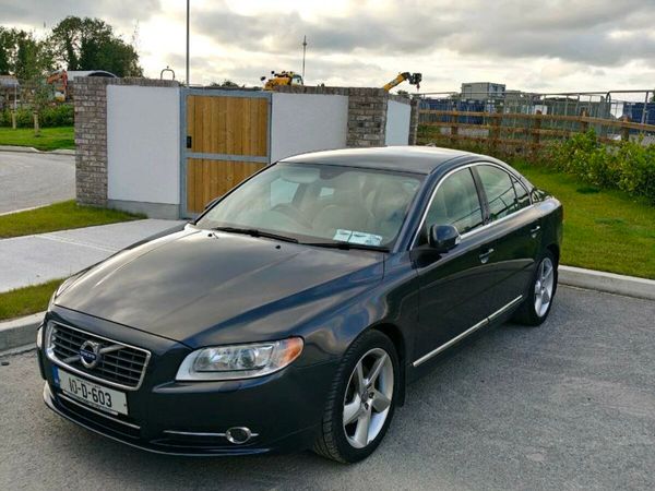 Volvo S80 Saloon, Diesel, 2010, Grey