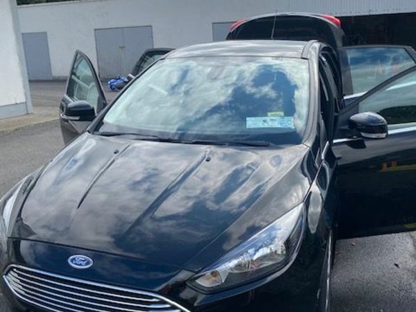 Ford Focus Saloon, Diesel, 2016, Black